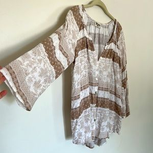 🎈3/$25🎈Show Me Your MuMu Button Down Rayon Blouse